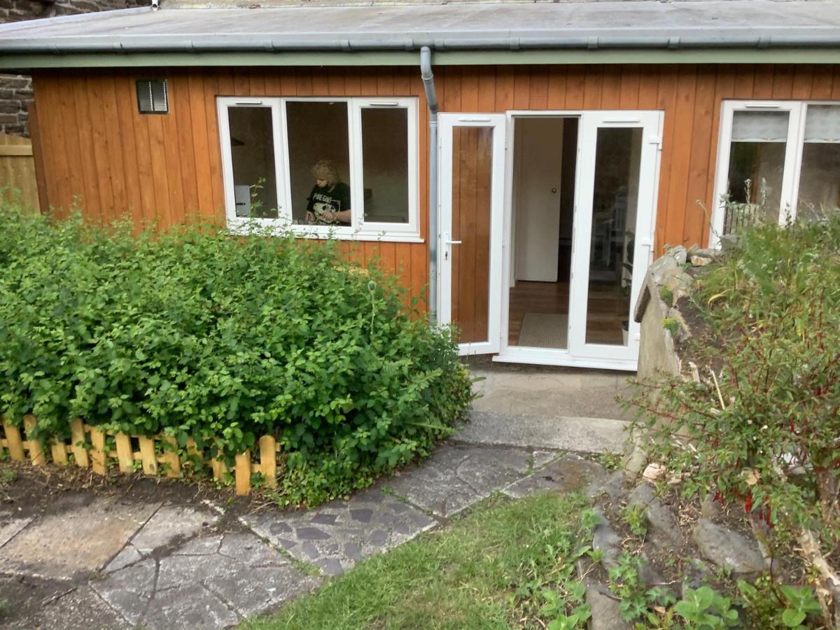Harbour View Villa Wick  Exterior photo